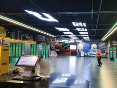 -极限PLAY运动娱乐新世界·团建派对表演休闲馆·室内高空游乐园