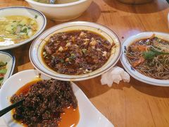 -九九牛肉馆(南山路店)