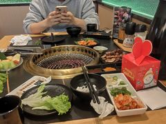 -極屋鮨牛 · 烧肉酒场(时代C馆店)