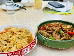 -英子家庭菜馆(系马桩店)