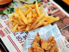 -The Habit Burger Grill 哈比特汉堡(复兴soho店)