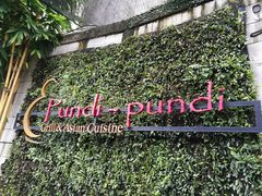 -Pundi Pundi Restaurant