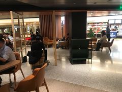 大堂-星巴克臻选(国贸商城首店)