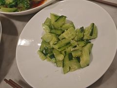 -渝信川菜 · 川味家常菜(财富购物中心店)