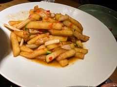 酸冬瓜炒莲藕尖-吃饭皇帝大土家民族菜(正大广场店)