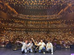 -交通银行前滩31演艺中心