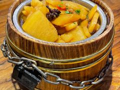 -苹果树下艺术餐厅(宋庄店)