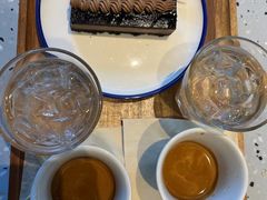 -LAVAZZA拉瓦萨咖啡(中航城君尚购物中心店)