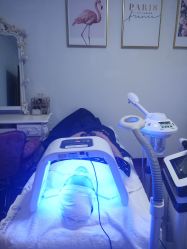 -美肤盾祛痘·问题肌头疗管理中心