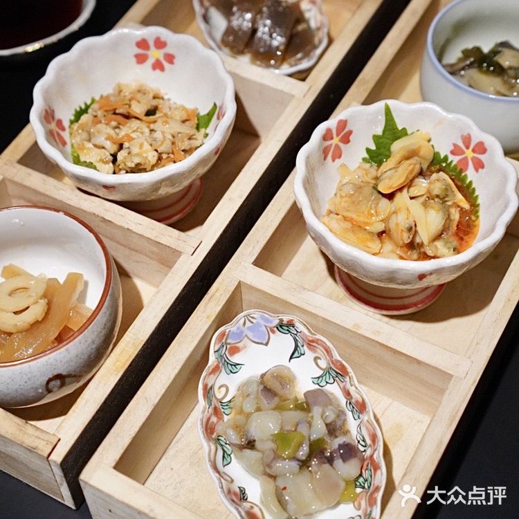 唐七，除了烧肉，还有…