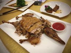 香酥肥鸭-梅龙镇酒家(南京西路总店)