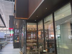 -星巴克(青岛火车北站候车大厅店)