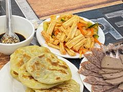 -泓源馅饼店