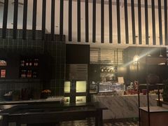 -瑰丽酒店·海吧·天际下午茶·现场DJ·天台酒吧