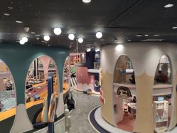 -奈尔宝·儿童乐园·亲子餐厅(鄞州万达店)