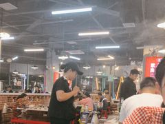 -憨铁匠老火锅(龙岗万科里店)