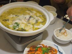 -小菜园新徽菜(镇江丹阳吾悦店)
