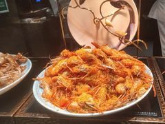 -雍容荟帝王蟹活龙虾展台自助(IFS黑金店)