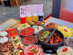 -钱摊摊安顺夺夺粉火锅(宏大广场店)