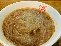 -万记麻辣烫国展总店