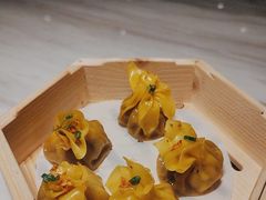 黑蒜菊花烧卖-陶陶居酒家(新天地店)