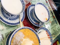 -赵记传承特色牛奶甜品(泉城广场店)
