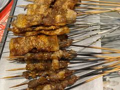 -小两口锦州烧烤·脆皮油边(依云北郡店)