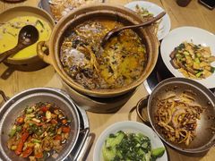 -吃饭皇帝大·土家民族菜(温州万象城店)