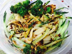 -魏家凉皮(文景路店)