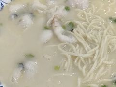 -鱼汤面