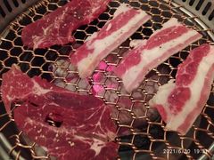 -炙忧烤肉屋(中国铁建广场店)