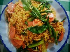 炒方便面-一万鑫麻辣小龙虾