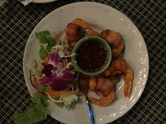 -Dash Teak House