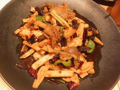 -十三式重庆江湖菜(金茂览秀城店)