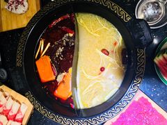 野生菌汤鸳鸯锅-水煮青春老火锅(君瑞城店)