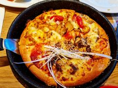 -必胜客(新中纬店)