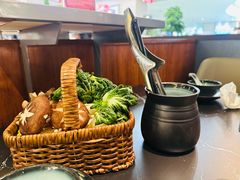 -湊湊火锅·茶憩(颐堤港店)