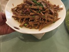 -鑫皇朝酒店(建设一路店)