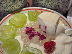 -张翻越·川渝冒菜·武汉黑鸭煲(城北万象城店)