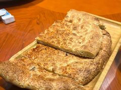 -乡村馕坑肉·烧烤·新疆菜·本地人更爱吃(阿勒泰首店)