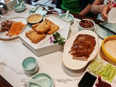 -梅利汴京烤鸭•开封豫菜地标店(东司门店)