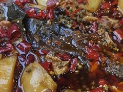 -晓彭肥肠鸡·泡椒鸡火锅(水木天地店)
