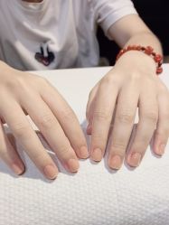 -桃色美甲沙龙