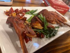 -冶建镜子·老南昌大排档·江西虾王(总店)
