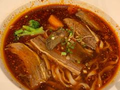 -康师傅私房牛肉面(马泉营奥莱店)