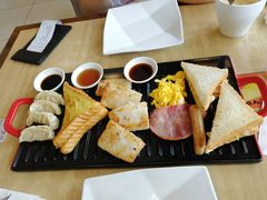 -必胜客(康华路店)