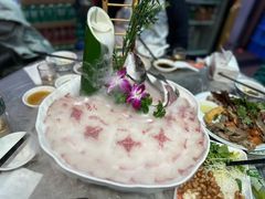-官塘鱻鱻鱼生·潮汕生腌·砂锅粥(西马路总店)