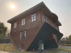 -金山农民画村-枫泾波兰倒置屋