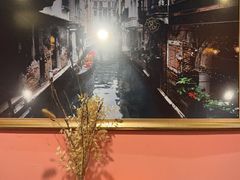 -Sala Thai Restaurant