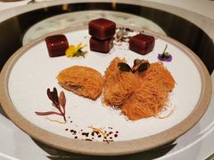 红酒鹅肝葱油饼-广州富力丽思卡尔顿酒店·丽轩·粤菜